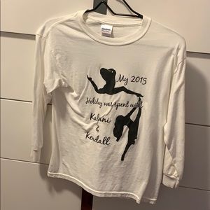 Crew neck white Sweater signed by A few dance moms